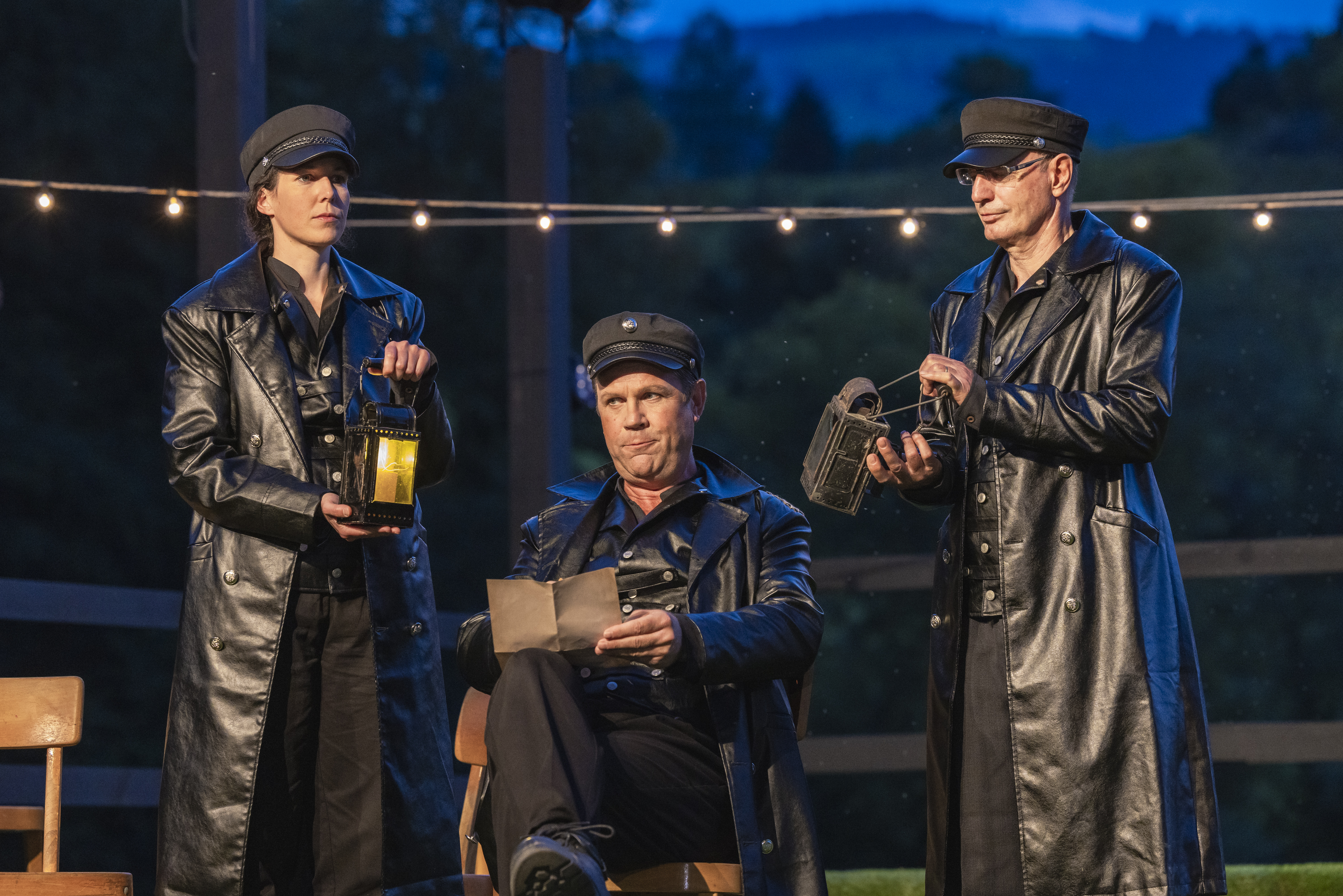 <p><em>Unsere </em>Statuten</p>