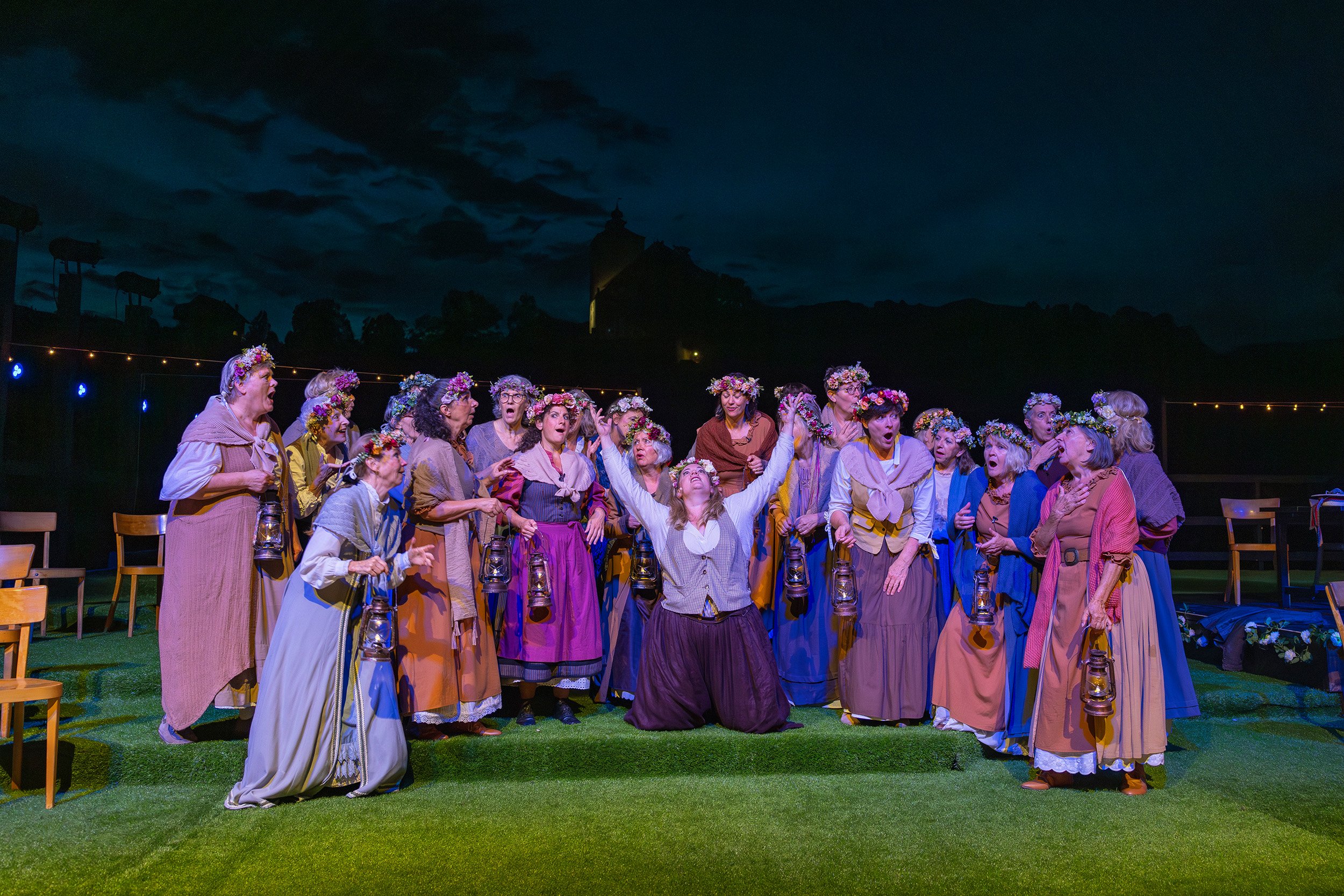 <p><em>Mit </em>regionalem Kulturschaffen<em> &uuml;ber die </em>Region <em>hinausstrahlen</em></p>